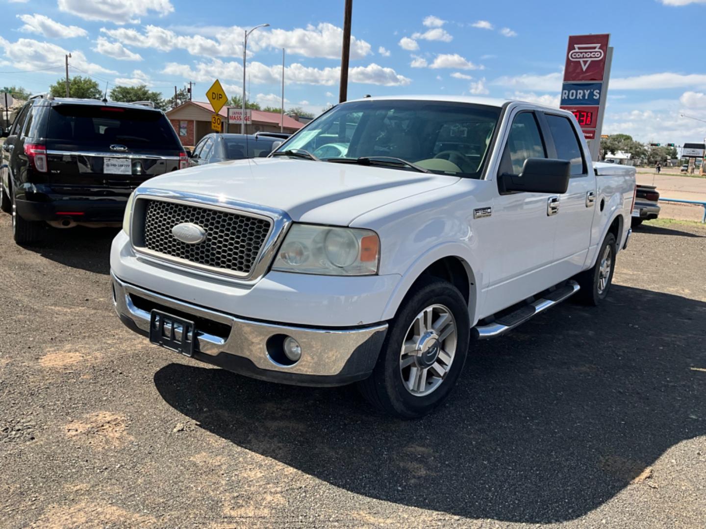 2007 Ford F-150 Lariat SuperCrew 2WD (1FTPW12V97K) with an 5.4L V8 SOHC 24V FFV engine, 4-Speed Automatic Overdrive transmission, located at 821 N. Prince Street, Clovis, NM, 88101, (575) 762-8852, 34.406643, -103.195999 - Photo#0