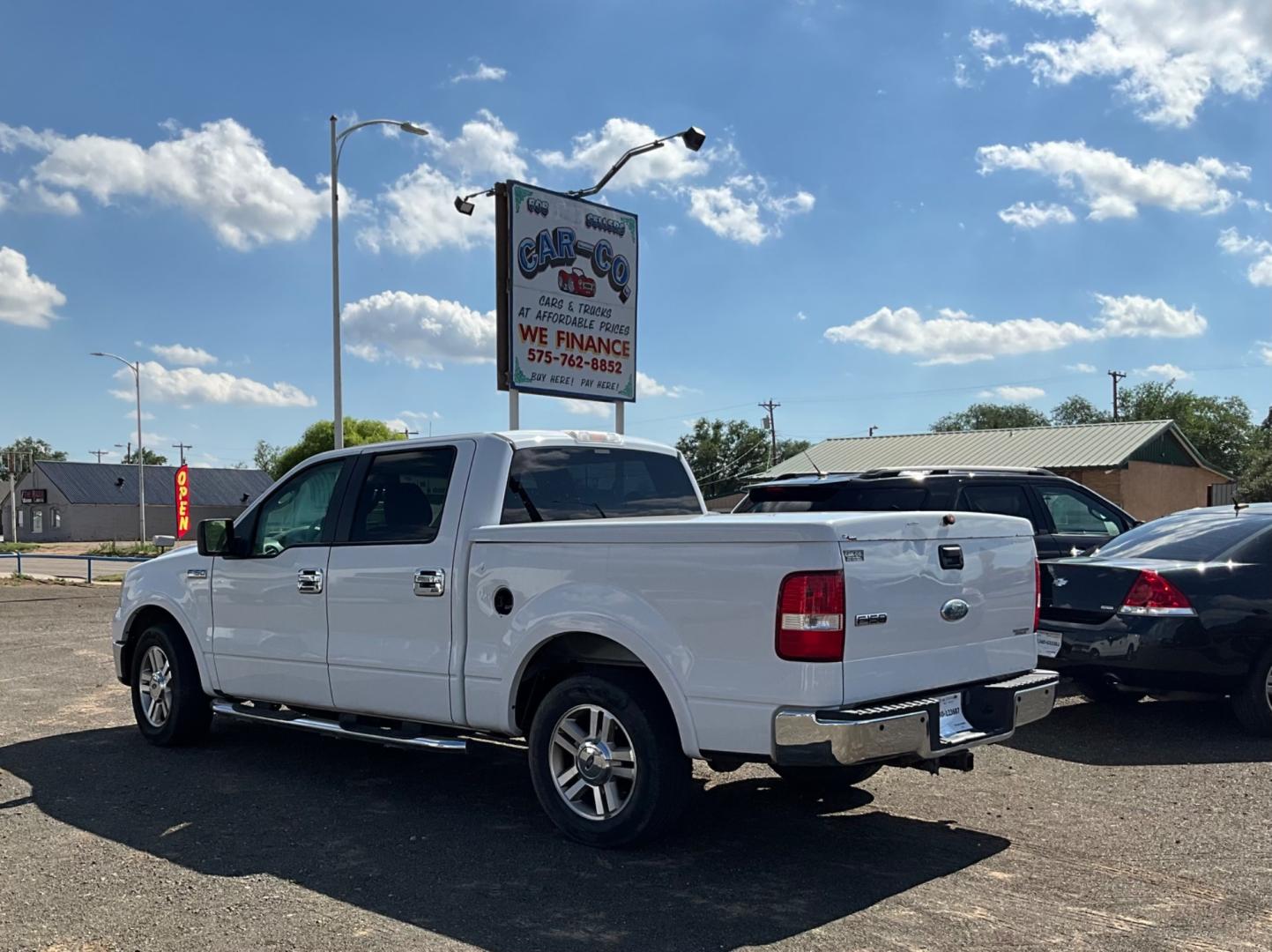 2007 Ford F-150 Lariat SuperCrew 2WD (1FTPW12V97K) with an 5.4L V8 SOHC 24V FFV engine, 4-Speed Automatic Overdrive transmission, located at 821 N. Prince Street, Clovis, NM, 88101, (575) 762-8852, 34.406643, -103.195999 - Photo#4