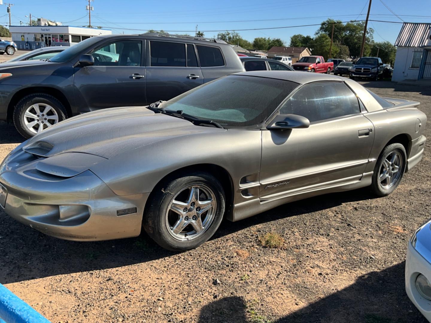 1999 Pontiac Firebird Coupe (2G2FS22K5X2) with an 3.8L V6 OHV 12V engine, located at 821 N. Prince Street, Clovis, NM, 88101, (575) 762-8852, 34.406643, -103.195999 - Photo#2