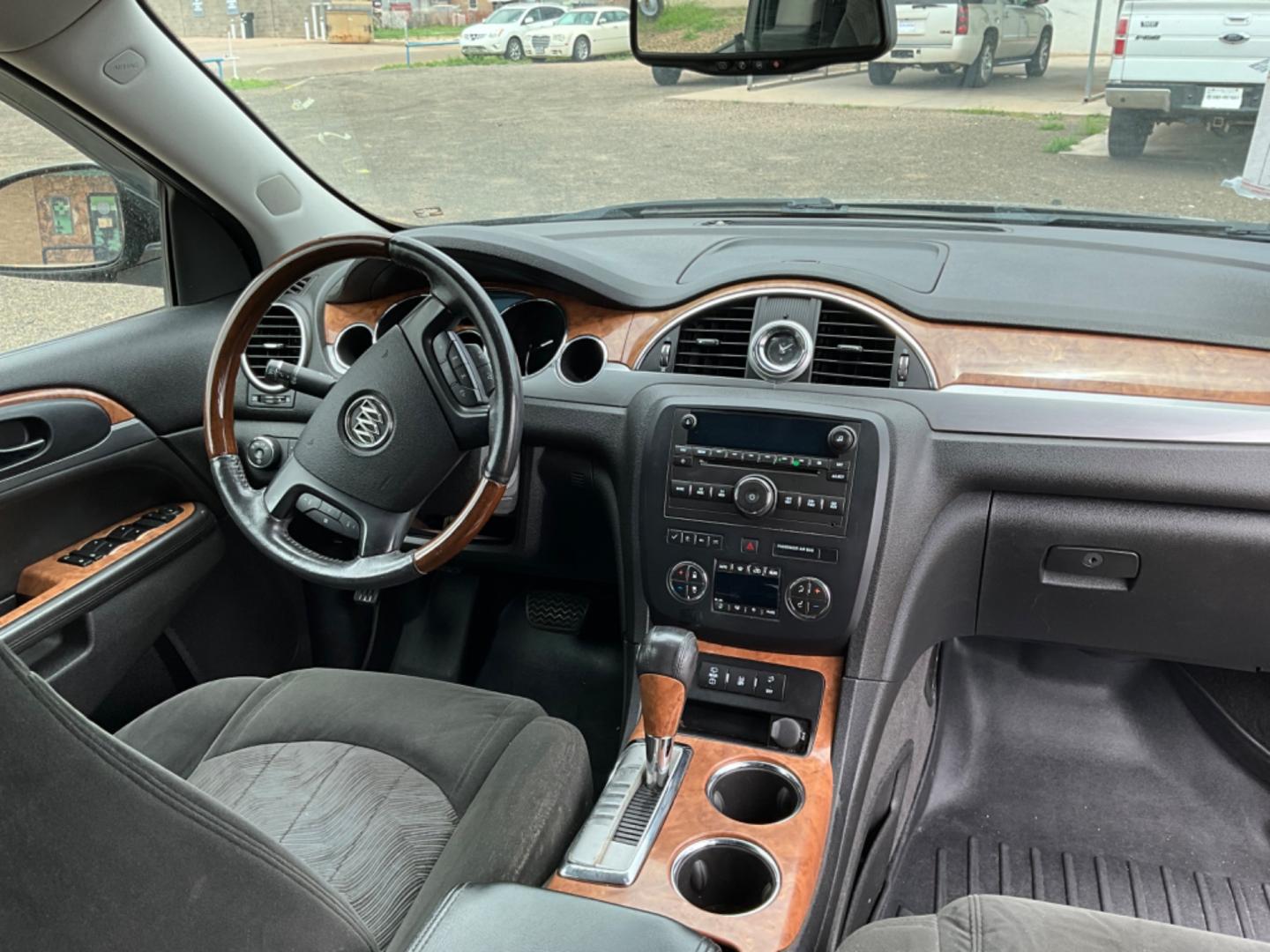 2012 Buick Enclave (5GAKRBED6CJ) , located at 821 N. Prince Street, Clovis, NM, 88101, (575) 762-8852, 34.406643, -103.195999 - Photo#2