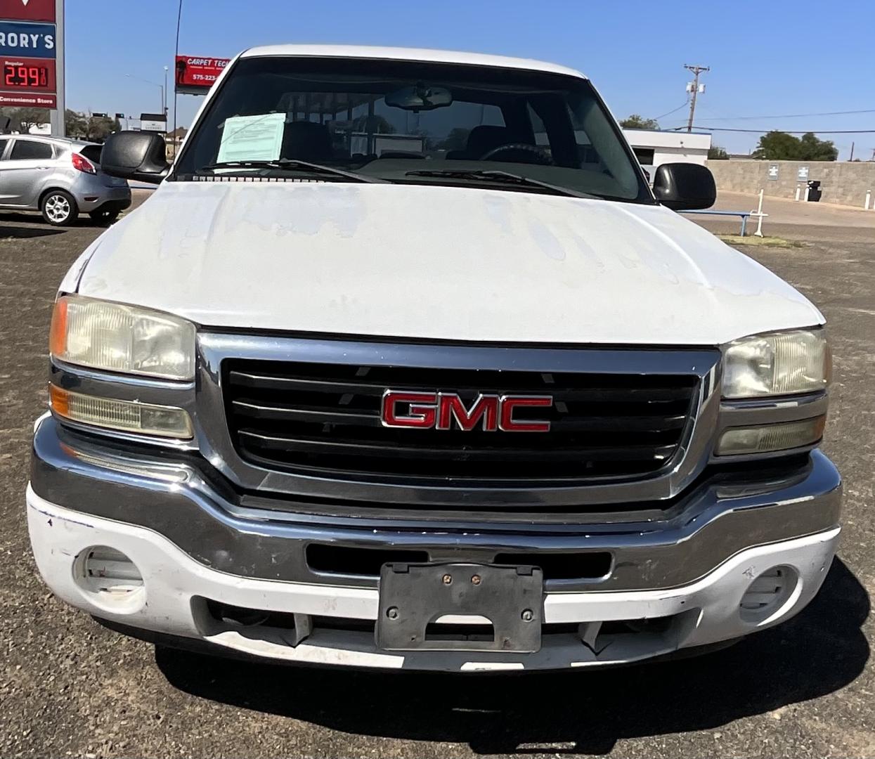 2006 GMC Sierra 1500 SL Crew Cab 2WD (2GTEC13V461) with an 4.8L V8 OHV 16V engine, 4-Speed Automatic Overdrive transmission, located at 821 N. Prince Street, Clovis, NM, 88101, (575) 762-8852, 34.406643, -103.195999 - Photo#0