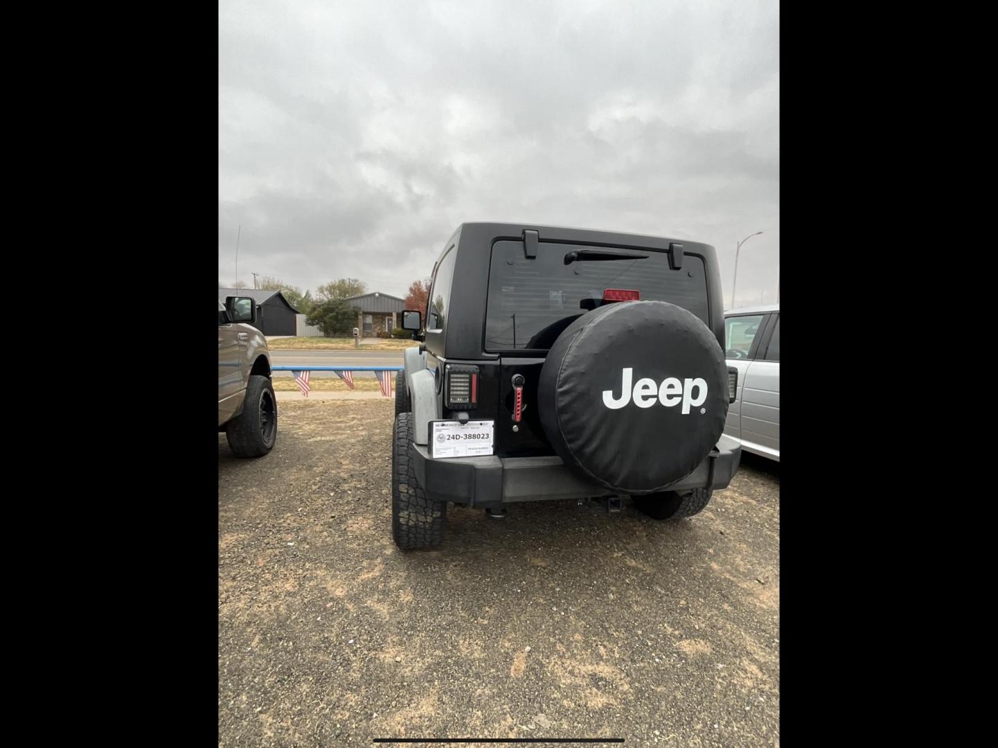 2012 Jeep Wrangler Sport 4WD (1C4AJWAG5CL) with an 3.6L V6 DOHC 24V FFV engine, located at 821 N. Prince Street, Clovis, NM, 88101, (575) 762-8852, 34.406643, -103.195999 - Photo#3