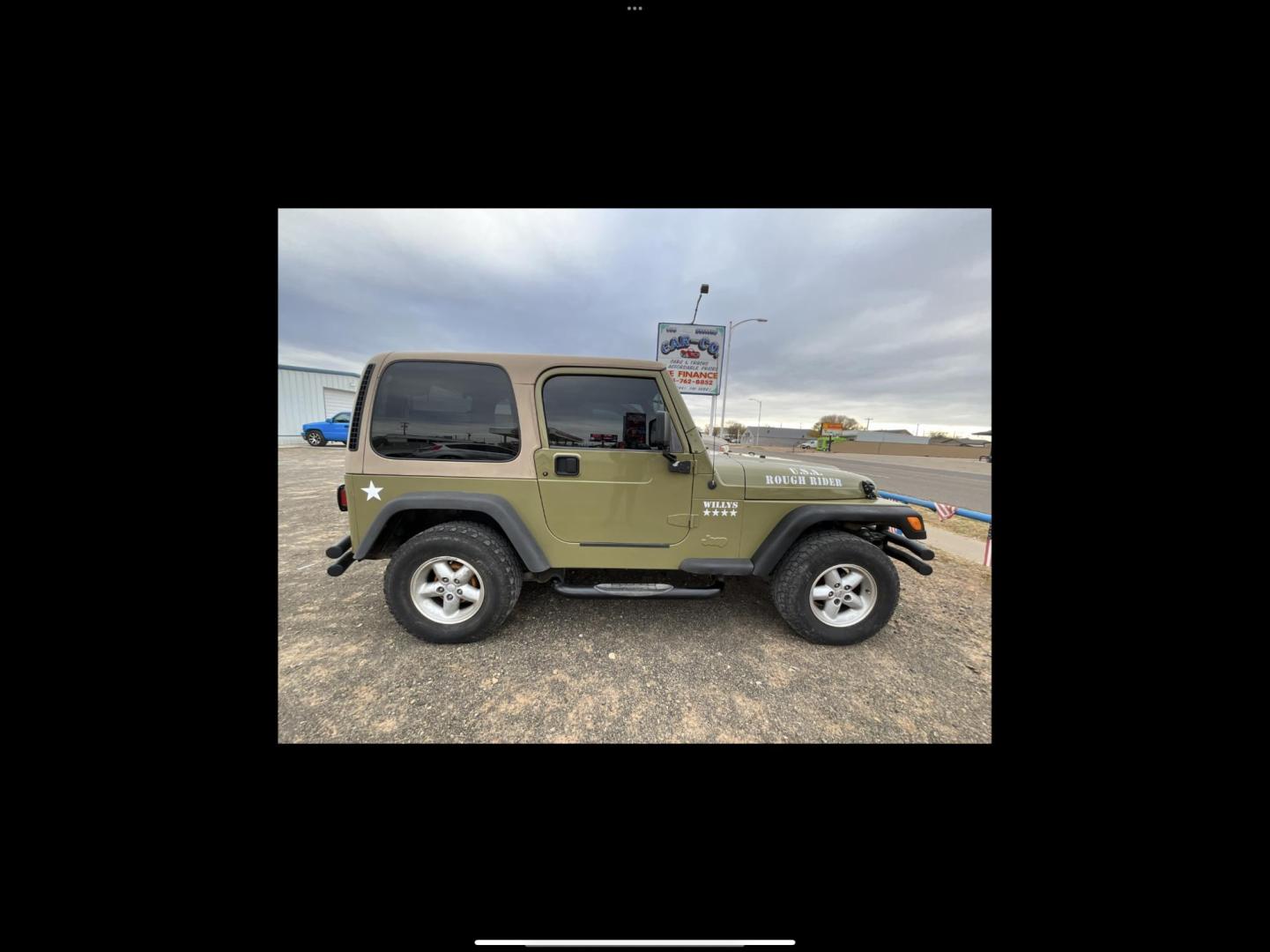 2000 Jeep Wrangler SE (1J4FA29P8YP) with an 2.5L L4 OHV 8V engine, located at 821 N. Prince Street, Clovis, NM, 88101, (575) 762-8852, 34.406643, -103.195999 - Photo#4